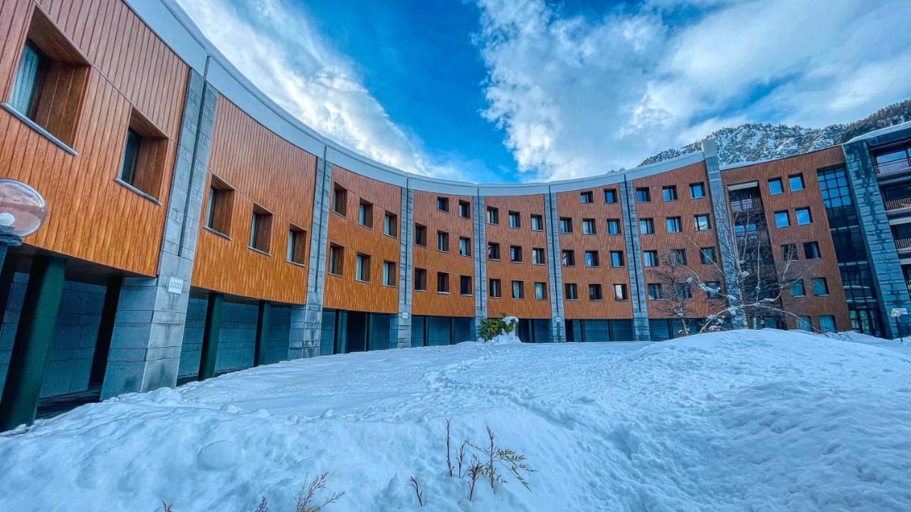 Appartamento Smith Arneis - Affitti Brevi Italia Bardonecchia Dış mekan fotoğraf