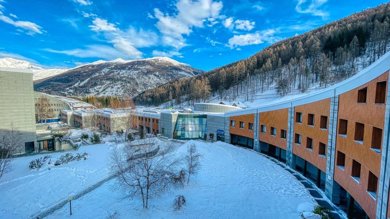 Appartamento Smith Arneis - Affitti Brevi Italia Bardonecchia Dış mekan fotoğraf